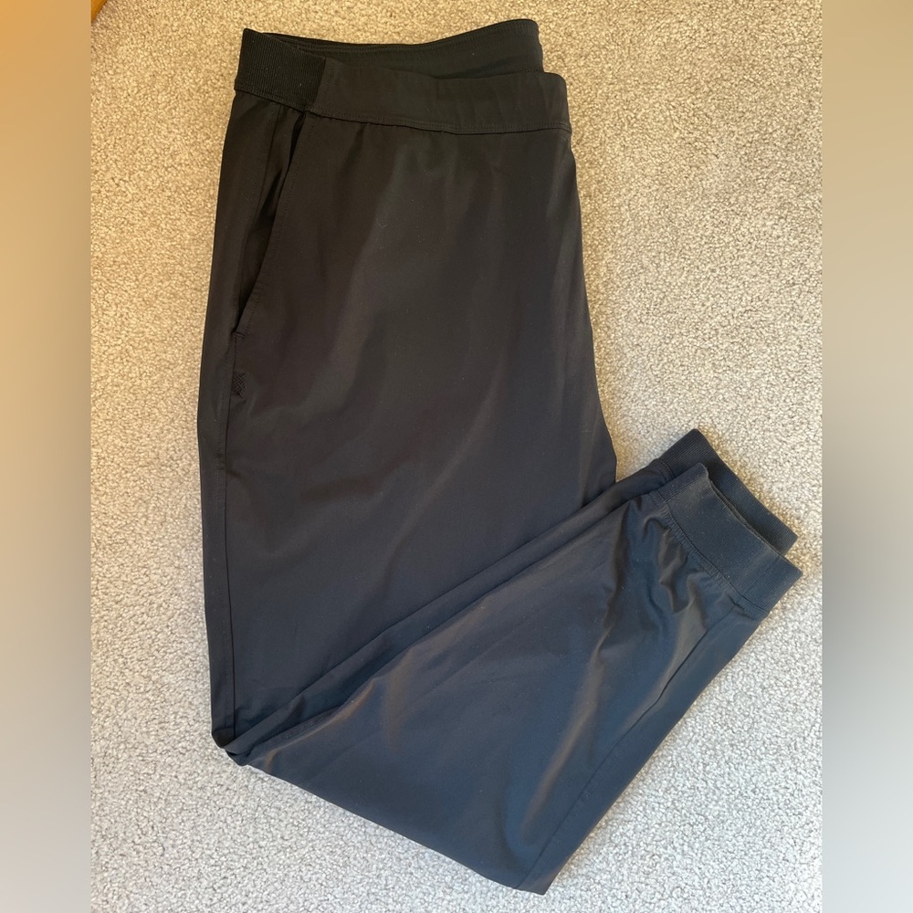 RHONE Black Joggers Pants